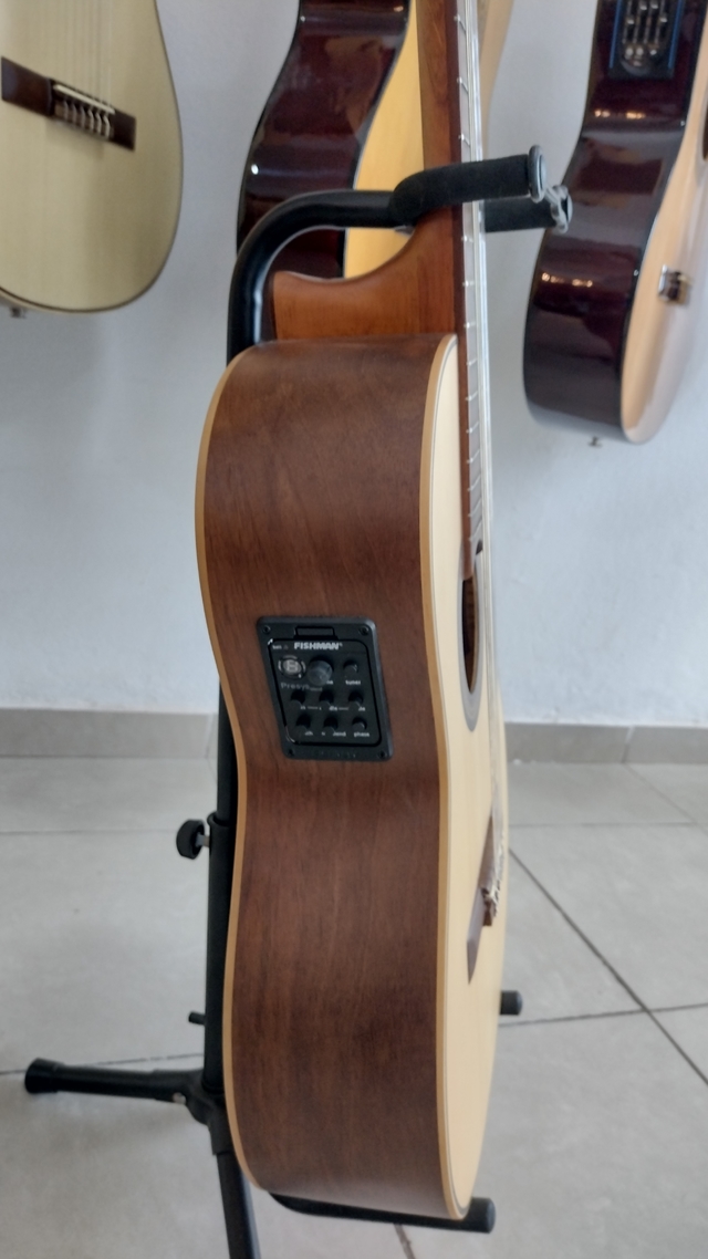 Guitarra BB Málaga con eq Fishman - Polirritmia