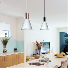 Colgante embudo metalico blanco - comprar online