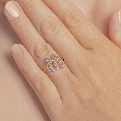 Anel Letra M em Ouro Rosé 18K e Gemas Preciosas - comprar online