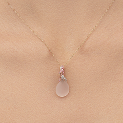 Gargantilha Baobá Rosé em Ouro Rosé 18K, Quartzo Rosa, Safira Branca, Topázio Pink e Diamantes - comprar online