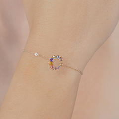 Pulseira Letra C em Ouro Rosé 18K e Gemas Preciosas - comprar online