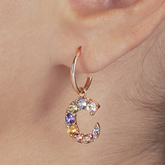 Brinco de Um Lóbulo Letra C em Ouro Rosé 18K e Gemas Preciosas - comprar online