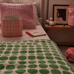 Pie de cama en internet
