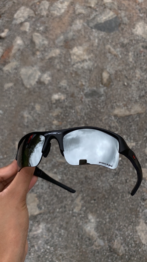 Óculos de sol oakley flak jacket 1.0 feminino novo 6 cores disponível - R$  150.00, cor Branco (com proteção UV, polarizado) #148457, compre agora |  Shafa