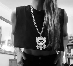 Collar Tehuelche con cruces en internet