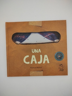UNA CAJA