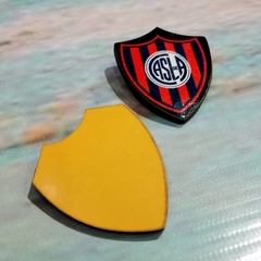 Art. M225 Pins escudos - tienda online