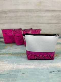 Art. 149 Portacosmético glitter/estampado - tienda online