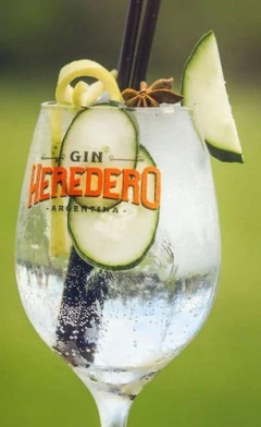 Gin Heredero 700cc + Copa De Regalo - comprar online