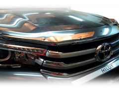 Deflector de capot cromado