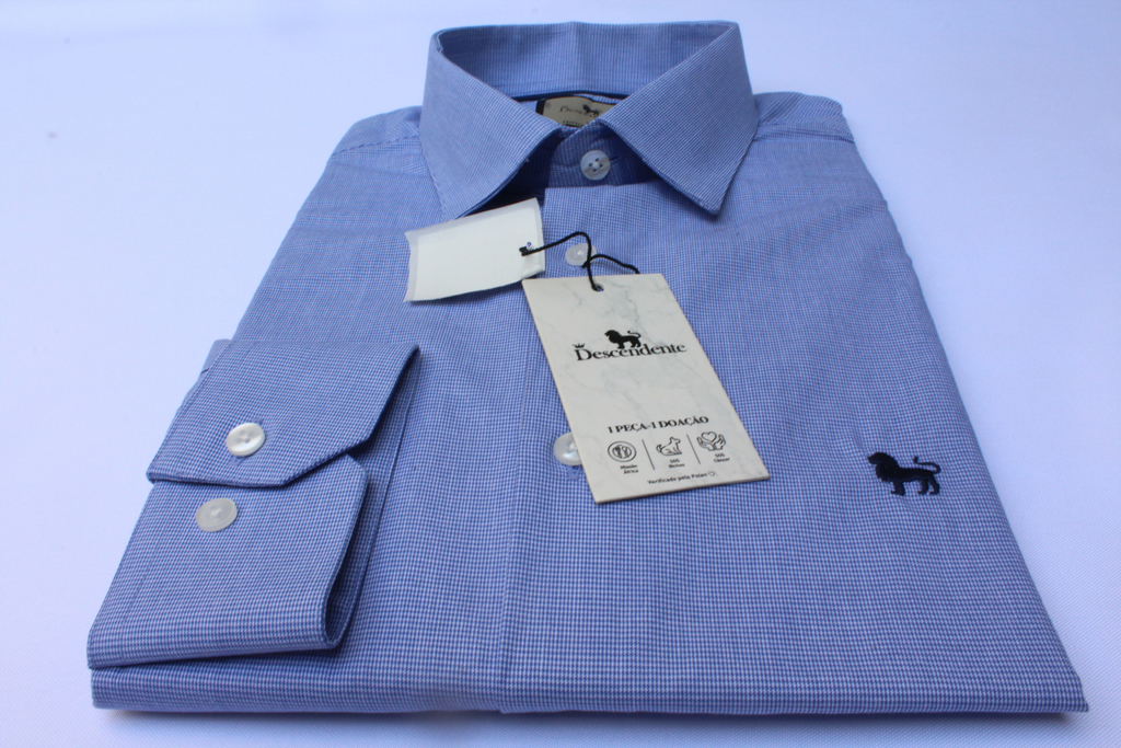 Camisa slim fit em padrão de xadrez Decenio