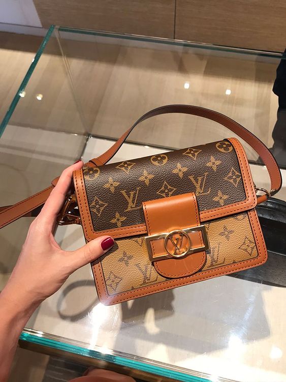 Bolsa Louis Vuitton Dauphine Mini – Peguei Bode