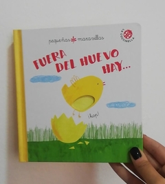 Fuera del Huevo Hay...