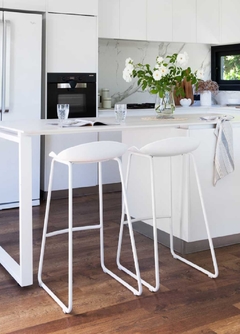 TABURETE MIJAS BASE PINTADA BLANCA - comprar online