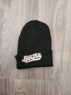 Gorro "Lightning" en internet