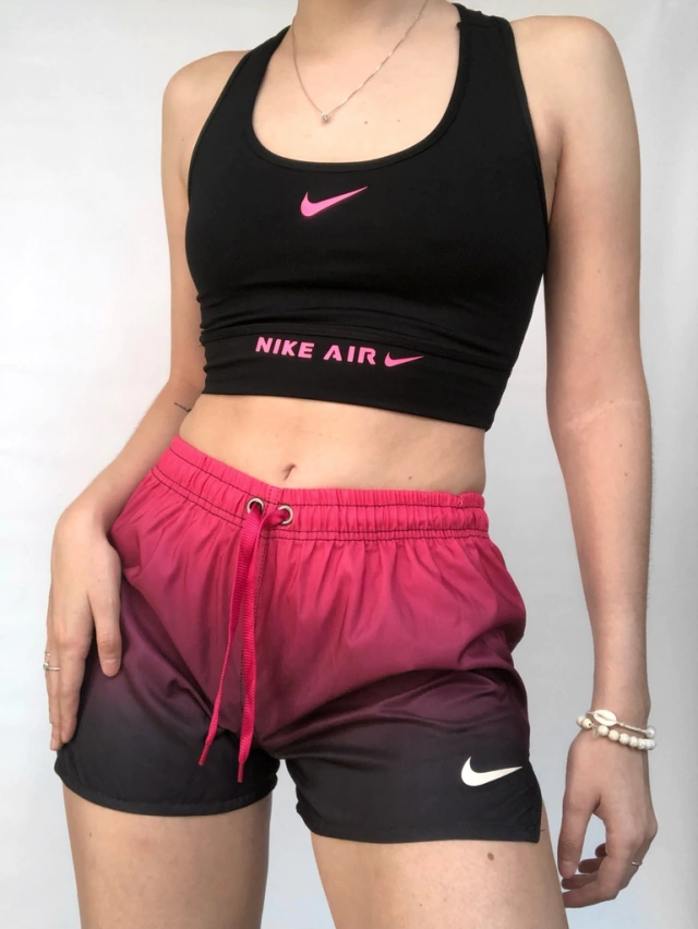 Short Mujer Microfibra Degrade Nike Gimnasia