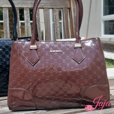 lisa ava bolsa