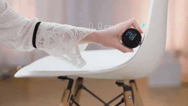 usando a fita metrica eletronica