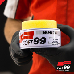 Imagem do Cera Carnaúba Para Carros Brancos Soft99 White Wax Cleaner 350g