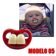 Chupetas Engraçadas vários modelos bico ortodôntico na internet
