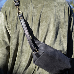 Belt-bag Roman - Azabache - buy online