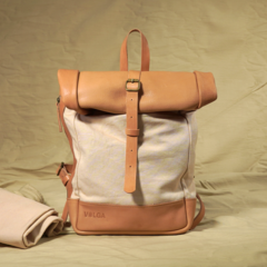 Mochila Volga Coral - comprar online