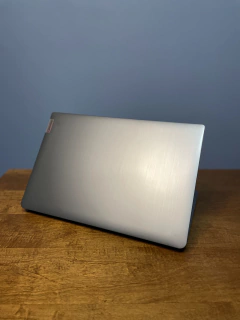 Lenovo 3 AMD Ryzen 5 5625U + 512GB SSD + 12GB 15.6″ FULL HD (1920×1080) WIN11 - Aguamarina Services