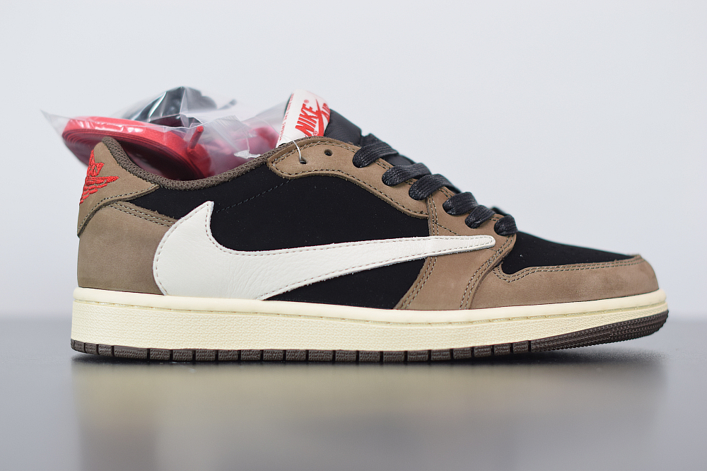 nike air jordan 1 mocha low