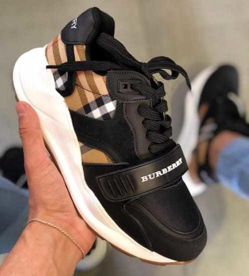 Tênis Burberry tops
