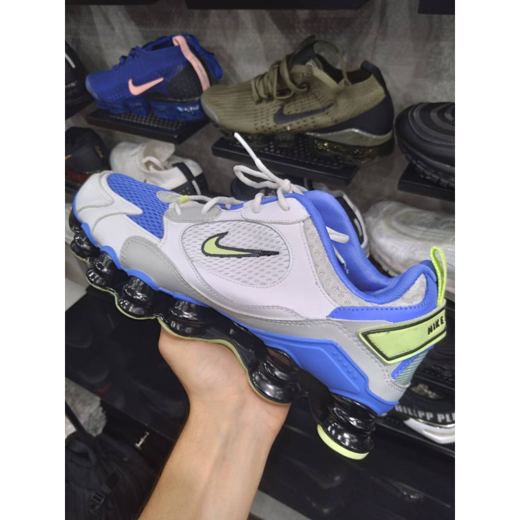 nike shox branco e verde