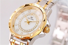 Relógio feminino de diamante 2020 strass elegantes relógios femininos Relógio de ouro Relógios de pulso para mulheres relogio feminino Relógio feminino na internet