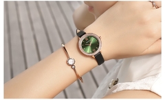 Imagem do MEGIR Relógios Femininos Reloj Mujer Green Face Couro Strap Luxo Diamante Ladies Watch Women Relogio Feminino Zegarek Damski