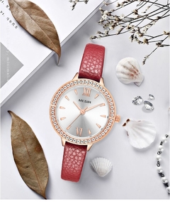 Imagem do MEGIR Relógios Femininos Reloj Mujer Green Face Couro Strap Luxo Diamante Ladies Watch Women Relogio Feminino Zegarek Damski