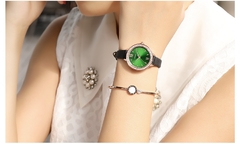 MEGIR Relógios Femininos Reloj Mujer Green Face Couro Strap Luxo Diamante Ladies Watch Women Relogio Feminino Zegarek Damski na internet
