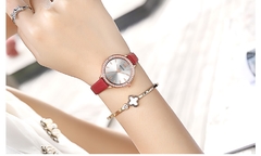 MEGIR Relógios Femininos Reloj Mujer Green Face Couro Strap Luxo Diamante Ladies Watch Women Relogio Feminino Zegarek Damski