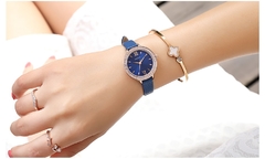 MEGIR Relógios Femininos Reloj Mujer Green Face Couro Strap Luxo Diamante Ladies Watch Women Relogio Feminino Zegarek Damski - Relogios Importados na Web - Frete Grátis Todo o Brasil