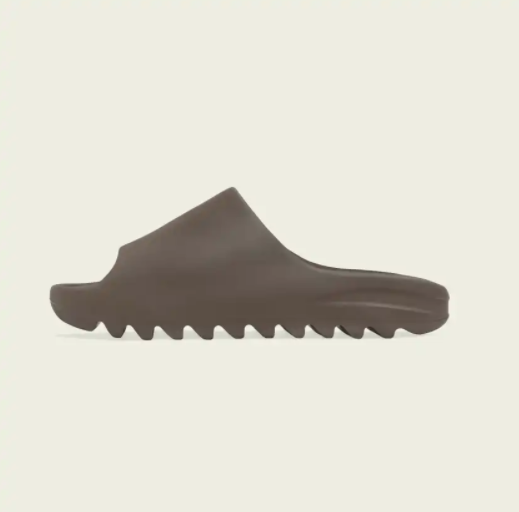 yeezy slide marrom
