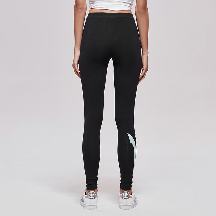 legging nike adidas