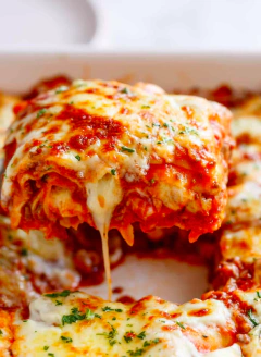 ORGANIC HOMEMADE LASAGNA FOR 6 PAX