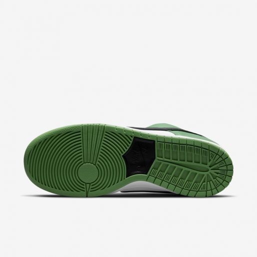 nike classic green