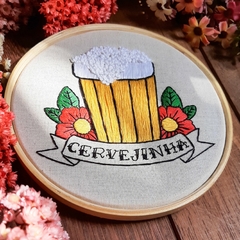 Cervejinha - bordado sob encomenda - comprar online