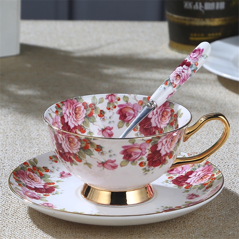 Jogo de Chá e Café em Porcelana Azul Floral, Compre Online