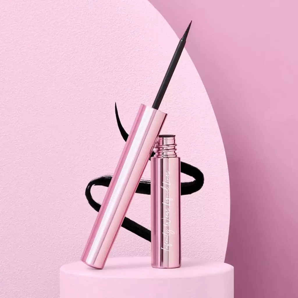 Delineador l quido draw the line beauty creations