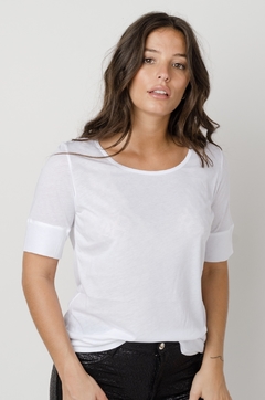 REMERA PACHI BLANCA en internet