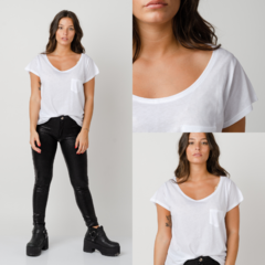 REMERA INU SHORT BLANCA