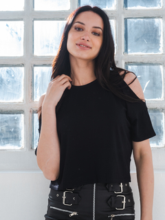 REMERA NEGRA MINU T-SHIRTS BUCI