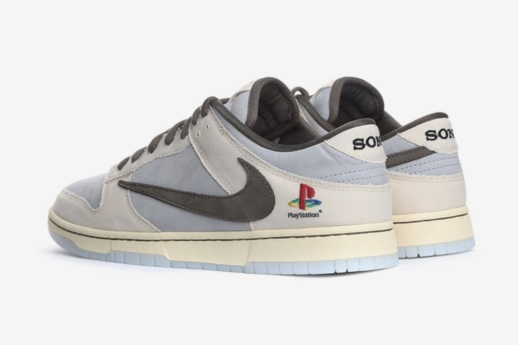 Nike Dunk Low x Travis Scott x PlayStation