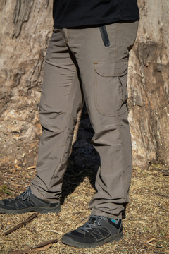 Pantalón Cargo Kon Kawa Trekking
