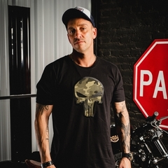 Remera Punisher Negra - comprar online