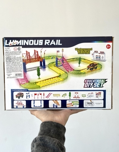 55614 PISTA LUMINOSA CON PUENTES A PILA LUMINOUS RAIL (7795920154478) - comprar online